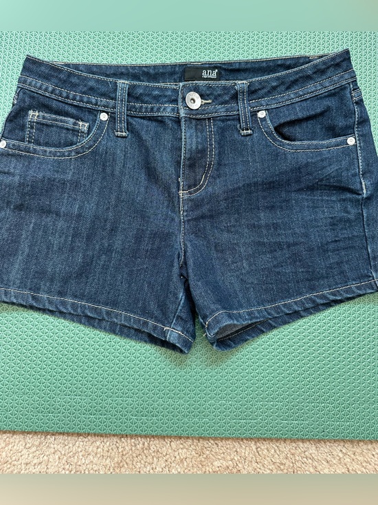 Ana Pants - Blue Jean Shorts